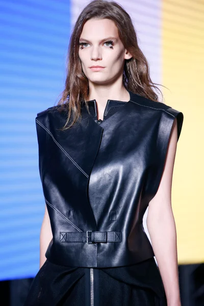 Look 91
